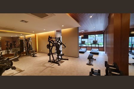 Apartamento à venda com 136m², 3 quartos e 2 vagas Apartamento à venda com 136m², 3 quartos e 2 vagasAcademia