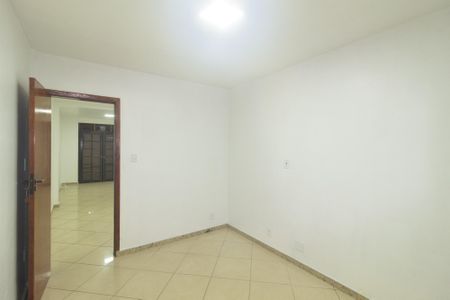 Casa à venda com 142m², 2 quartos e 2 vagas Casa à venda com 142m², 2 quartos e 2 vagasSuíte