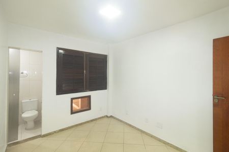 Casa à venda com 142m², 2 quartos e 2 vagas Casa à venda com 142m², 2 quartos e 2 vagasSuíte
