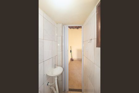 Casa à venda com 142m², 2 quartos e 2 vagas Casa à venda com 142m², 2 quartos e 2 vagasBanheiro Social 2