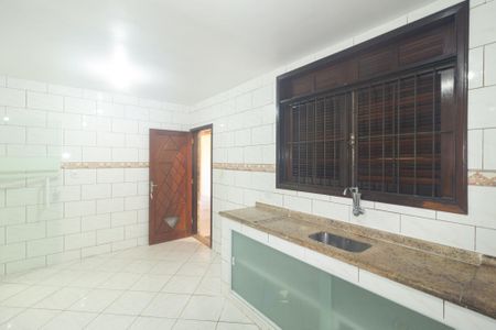 Casa à venda com 142m², 2 quartos e 2 vagas Casa à venda com 142m², 2 quartos e 2 vagasCozinha