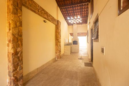 Casa à venda com 142m², 2 quartos e 2 vagas Casa à venda com 142m², 2 quartos e 2 vagasChurrasqueira