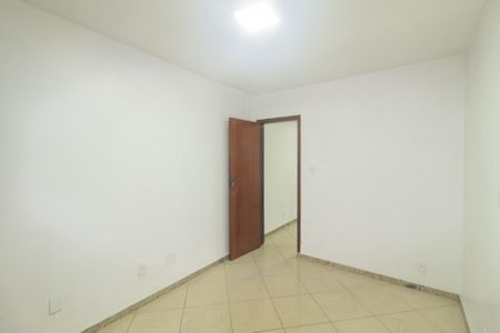Casa à venda com 142m², 2 quartos e 2 vagas Casa à venda com 142m², 2 quartos e 2 vagasSuíte