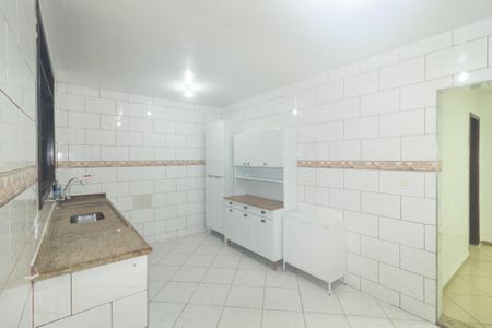 Casa à venda com 142m², 2 quartos e 2 vagas Casa à venda com 142m², 2 quartos e 2 vagasCozinha