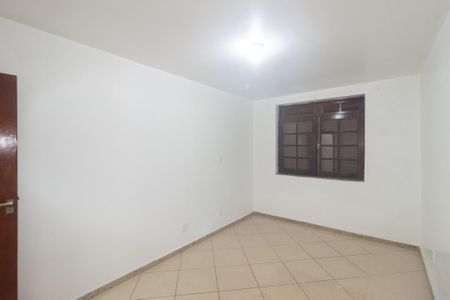Casa à venda com 142m², 2 quartos e 2 vagas Casa à venda com 142m², 2 quartos e 2 vagasQuarto