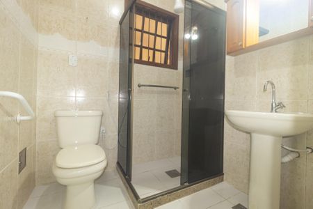 Casa à venda com 142m², 2 quartos e 2 vagas Casa à venda com 142m², 2 quartos e 2 vagasBanheiro Social