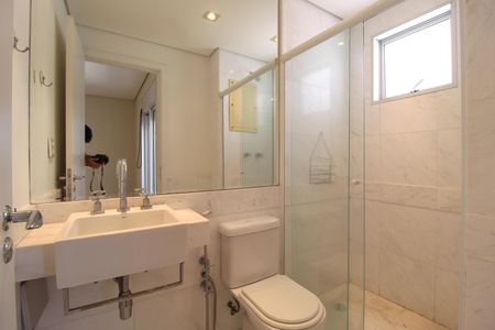 Apartamento para alugar com 134m², 2 quartos e 2 vagasBanheiro da Suíte 1