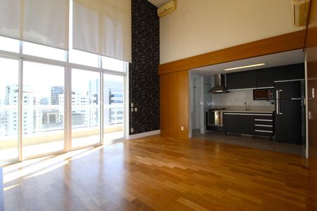 Apartamento para alugar com 134m², 2 quartos e 2 vagasSala