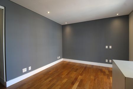 Apartamento para alugar com 134m², 2 quartos e 2 vagasQuarto 2 - Suíte