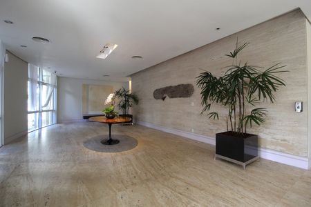 Apartamento para alugar com 134m², 2 quartos e 2 vagasHall Social