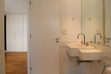 Apartamento para alugar com 134m², 2 quartos e 2 vagasBanheiro da Suíte 1