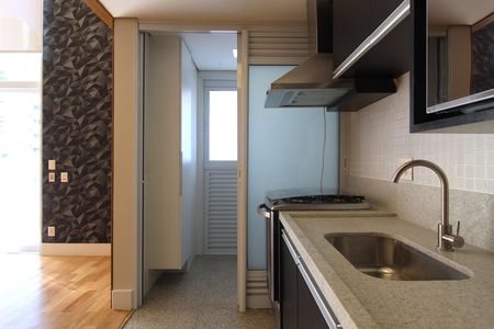 Apartamento para alugar com 134m², 2 quartos e 2 vagasCozinha e Área de Serviço