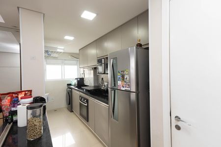 Apartamento à venda com 59m², 2 quartos e 1 vaga Apartamento à venda com 59m², 2 quartos e 1 vagaCozinha e Área de Serviço