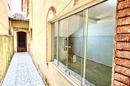 Casa para alugar com 420m², 4 quartos e 6 vagasCorredor