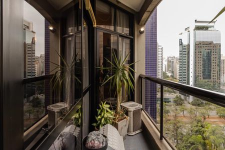Apartamento à venda com 42m², 1 quarto e sem vagaSacada