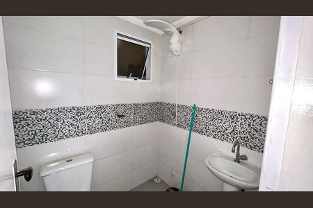 Apartamento para alugar com 47m², 2 quartos e 1 vaga Apartamento para alugar com 47m², 2 quartos e 1 vagaBanheiro