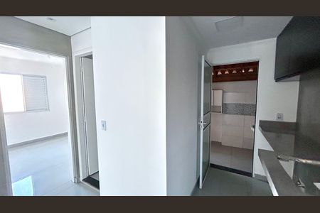 Cozinha de apartamento para alugar com 2 quartos, 47m² em Vila Nova Bonsucesso, Guarulhos