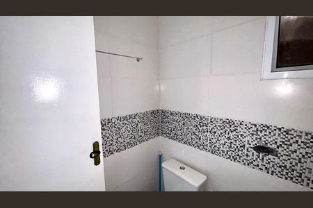 Apartamento para alugar com 47m², 2 quartos e 1 vaga Apartamento para alugar com 47m², 2 quartos e 1 vagaBanheiro