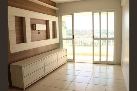 Apartamento à venda com 2 quartos, 67m² em Chácaras Alto da Glória, Goiânia