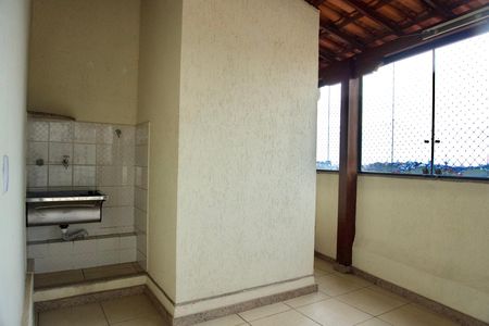 Apartamento à venda com 155m², 3 quartos e 2 vagas Apartamento à venda com 155m², 3 quartos e 2 vagasCobertura - Sala
