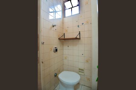 Apartamento à venda com 155m², 3 quartos e 2 vagas Apartamento à venda com 155m², 3 quartos e 2 vagasÁrea de Serviço - Banheiro