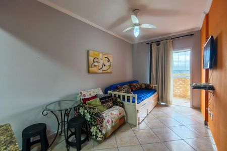 Sala de apartamento para alugar com 1 quarto, 47m² em Vila Tupi, Praia Grande