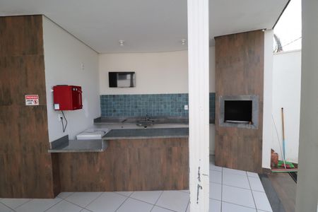 Apartamento para alugar com 52m², 2 quartos e 1 vagaÁrea comum - Churrasqueira