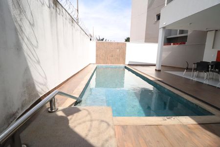 Apartamento para alugar com 52m², 2 quartos e 1 vagaÁrea comum - Piscina