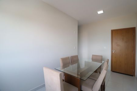 Sala de apartamento para alugar com 2 quartos, 52m² em Residencial Integração, Uberlândia