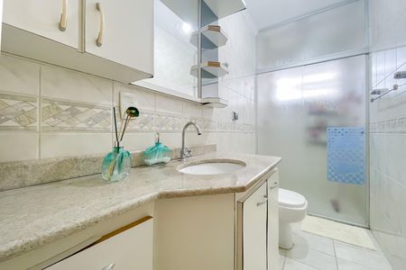 Banheiro de apartamento à venda com 2 quartos, 65m² em Jardim D’abril, Osasco
