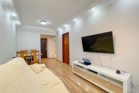 Apartamento à venda com 65m², 2 quartos e 1 vaga Apartamento à venda com 65m², 2 quartos e 1 vagaSala