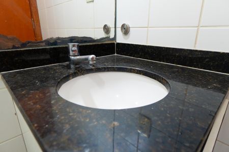 Banheiro de apartamento para alugar com 1 quarto, 35m² em Jabaquara, São Paulo