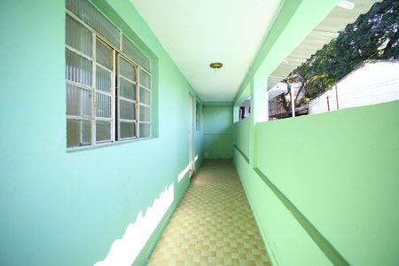 Casa para alugar com 80m², 2 quartos e 1 vagaEntrada
