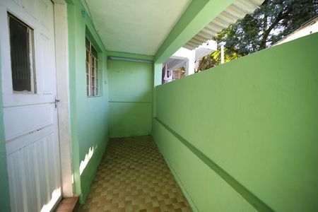 Casa para alugar com 80m², 2 quartos e 1 vagaEntrada