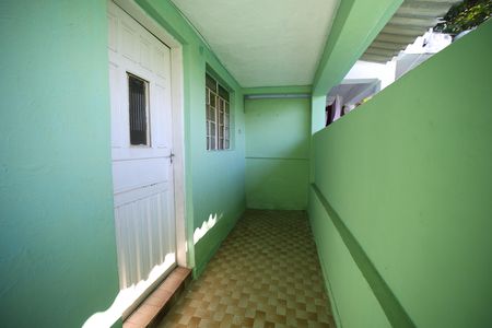 Casa para alugar com 80m², 2 quartos e 1 vagaEntrada