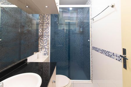 Banheiro de apartamento para alugar com 1 quarto, 43m² em Santa Tereza, Porto Alegre