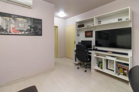 Sala de apartamento para alugar com 1 quarto, 43m² em Santa Tereza, Porto Alegre