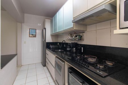 Cozinha de apartamento à venda com 1 quarto, 43m² em Santa Tereza, Porto Alegre