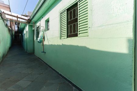 Corredor externo de casa à venda com 3 quartos, 250m² em Vila Pauliceia, São Paulo