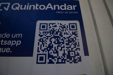 Placa  de casa à venda com 5 quartos, 700m² em Horto Florestal, São Paulo