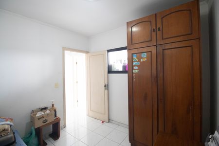 Casa à venda com 700m², 5 quartos e 8 vagas Casa à venda com 700m², 5 quartos e 8 vagasQuarto 7