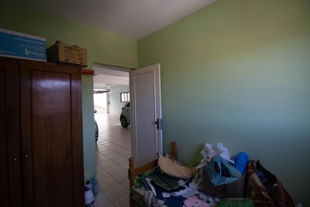 Casa à venda com 700m², 5 quartos e 8 vagas Casa à venda com 700m², 5 quartos e 8 vagasQuarto 9