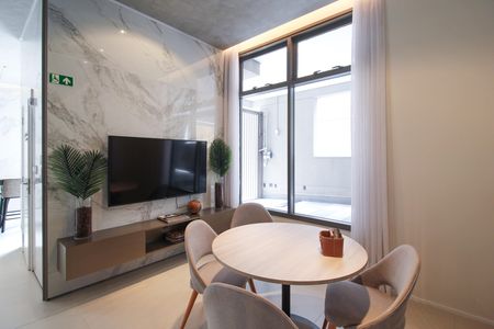 Studio para alugar com 39m², 1 quarto e sem vaga Studio para alugar com 39m², 1 quarto e sem vagaÁrea comum - Sala de Reunião