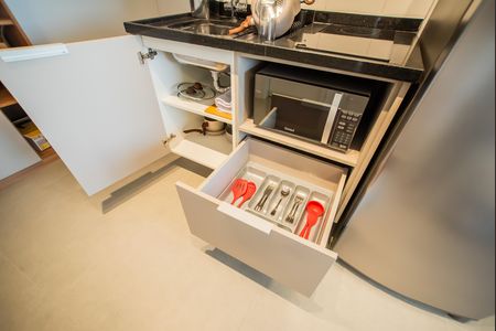 Cozinha de kitnet/studio para alugar com 1 quarto, 30m² em Vila Clementino, São Paulo