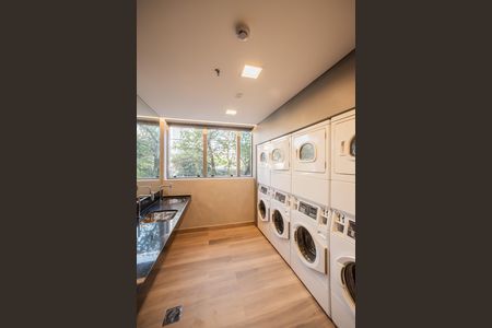 Área comum - Lavanderia de kitnet/studio para alugar com 1 quarto, 30m² em Vila Clementino, São Paulo