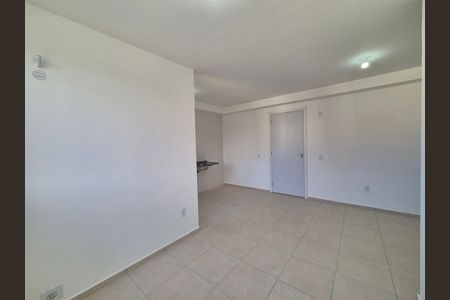 Apartamento à venda com 47m², 2 quartos e 1 vaga Apartamento à venda com 47m², 2 quartos e 1 vagaSala
