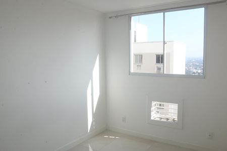 quarto de apartamento para alugar com 3 quartos, 57m² em Jardim Jasmim, Nova Iguaçu