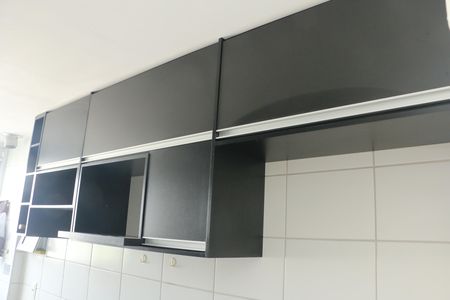 Cozinha - Armários de apartamento para alugar com 3 quartos, 57m² em Jardim Jasmim, Nova Iguaçu