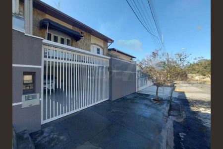 Casa à venda com 4 quartos, 221m² em Vila Proost de Souza, Campinas
