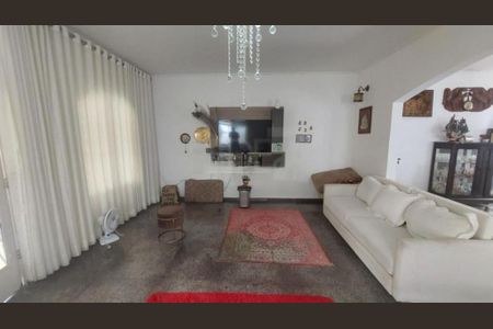 Casa à venda com 3 quartos, 265m² em Jardim Chapadão, Campinas
